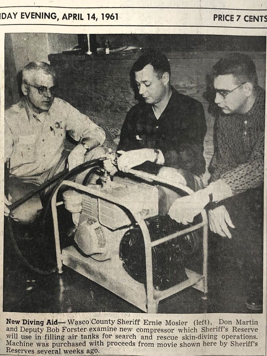 The Dalles Chronicle, April 14, 1961